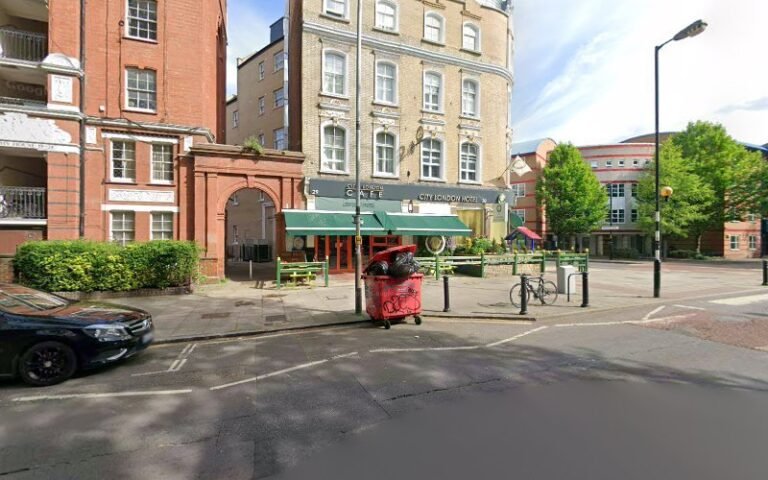 Shawarma Shops 3 48309 lebanese shawarma 1 768x480