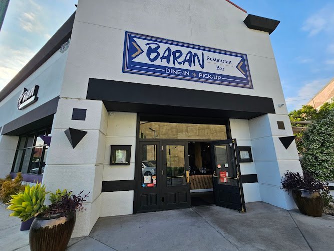 8950 baran mediterranean restaurant bar catering